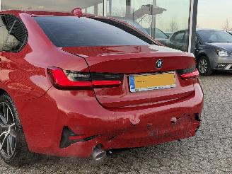 BMW 3-serie 320i High Executive AUTOMAAT/LED picture 10