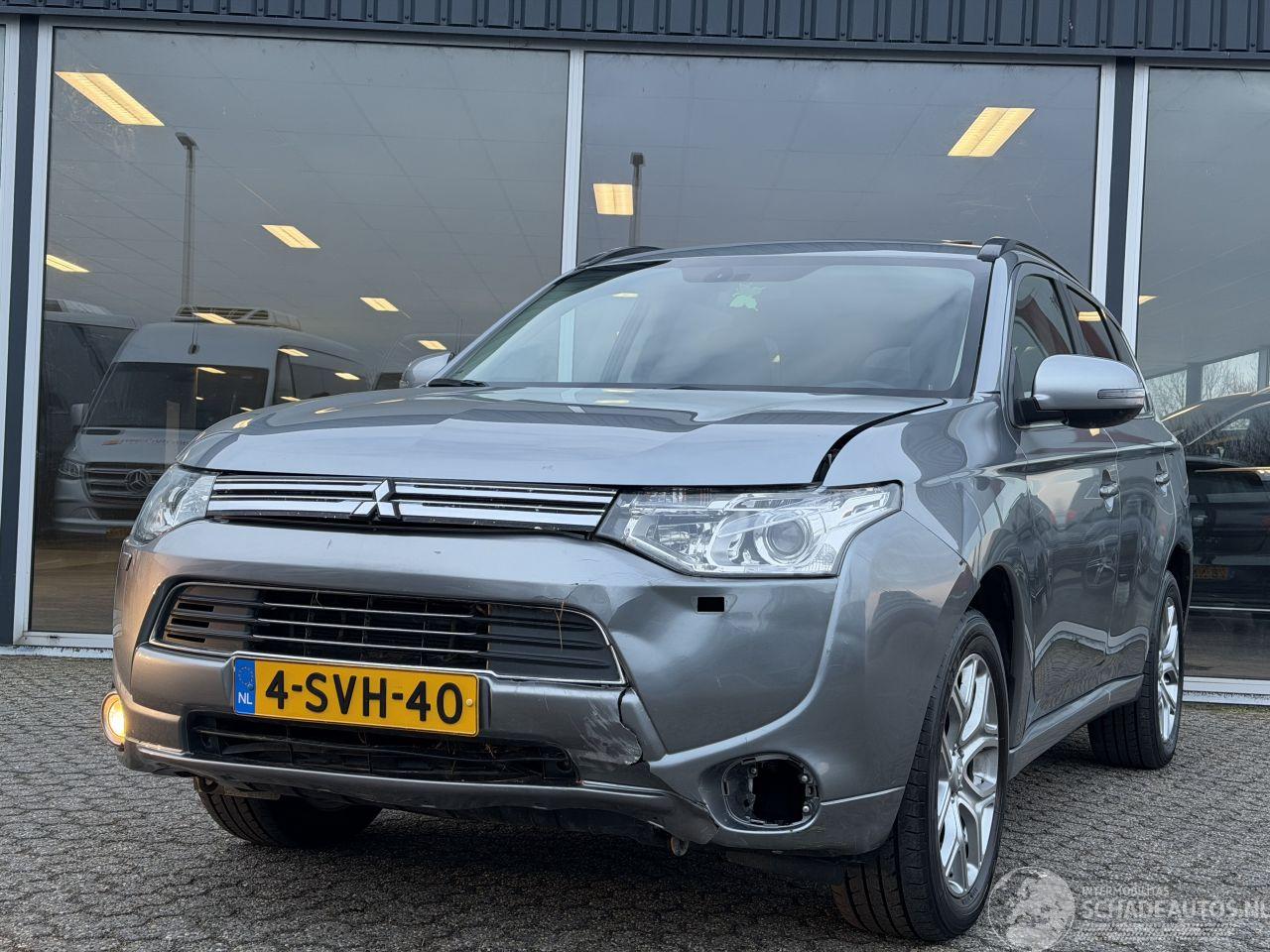 Mitsubishi Outlander 2.0 PHEV instyle NAP