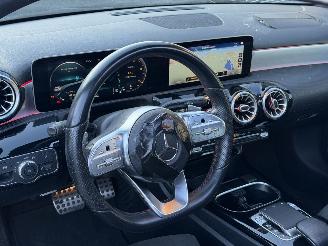 Mercedes A-klasse A220 AMG PANO/AUTOMAAT/PREMIUM PLUS picture 7