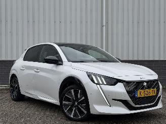 Peugeot 208 1.2 GT-LINE AUTOMAAT/PANO picture 2