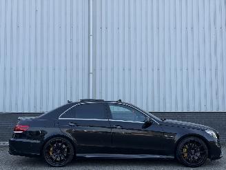 Mercedes E-klasse E63 AMG 4matic LED/PANO/FULL picture 3