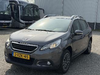 Damaged car Peugeot 2008 1.2 PureTech Active AUTOMAAT 2014/11