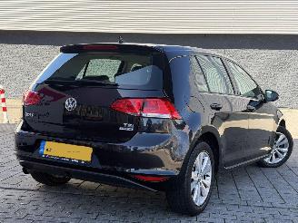 Volkswagen Golf 1.2 TSI Highline AUTOMAAT picture 4