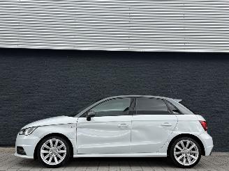 Audi A1 1.0 TFSI S-LINE SPORTBACK picture 2