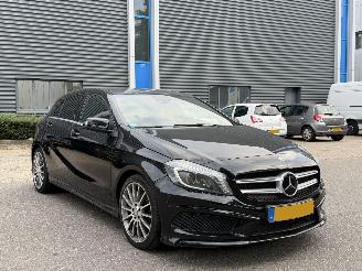 Vaurioauto  passenger cars Mercedes A-klasse A220 CDI AMG PANO/AUTOMAAT 2013/6