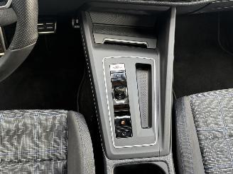 Volkswagen Golf 8 GTE PANO/LED/HEAD-UP picture 16