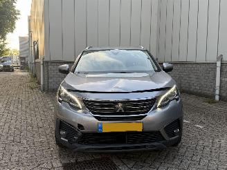 Peugeot 5008 1.2 Benzine 7persoons picture 2