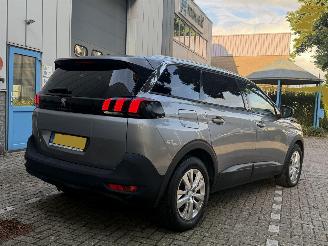 Peugeot 5008 1.2 Benzine 7persoons picture 4