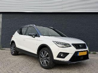 Vaurioauto  passenger cars Seat Arona 1.0 TSI Xcellence Led 2017/10