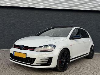 Volkswagen Golf 2.0TSI GTI PANO/DSG/MILTEK picture 7
