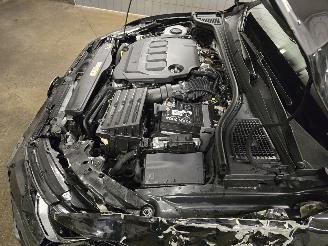 Volkswagen Golf GTD picture 13