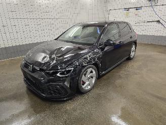 Volkswagen Golf GTD picture 3