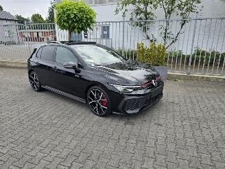 Voiture accidenté Volkswagen Golf GTI 195 kW Panorama 2024/11