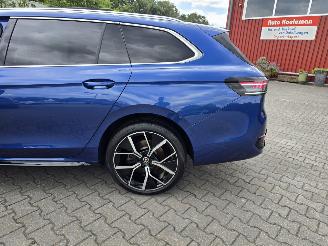 Volkswagen Passat  picture 28