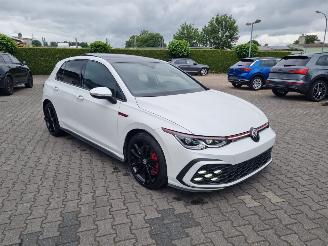 Voiture accidenté Volkswagen Golf GTi Panorama IQ LED 2023/9