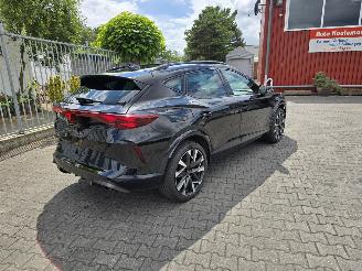 krockskadad bil auto Cupra Formentor VZ Hybride 200 kW 2025/3