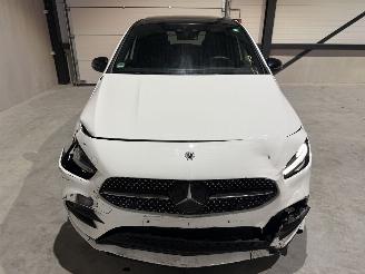 Mercedes B-klasse 250e AMG LINE VOL OPTIE! picture 2