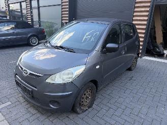 uszkodzony samochody osobowe Hyundai I-10 1.25 2008/11