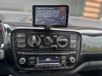 Volkswagen Up!  picture 9