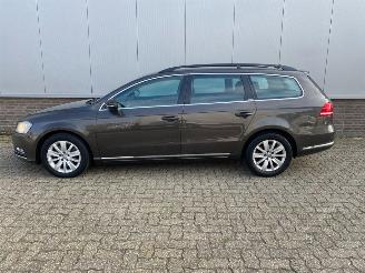 Volkswagen Passat  picture 2