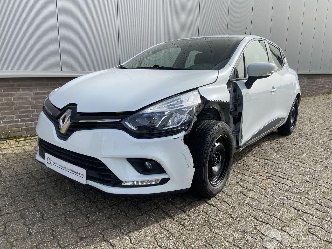 Renault Clio 0.9 TCe Bose Airco PDC Navi