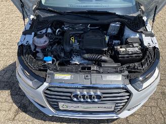 Audi A1 1.0 TFSI Adrenalin Airco, PDC Achter, Stoelverwarming picture 39