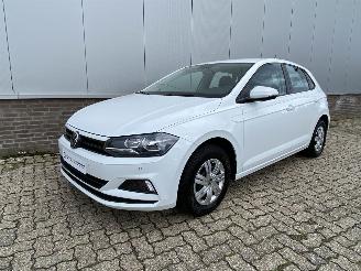 Coche accidentado Volkswagen Polo 1.0 TSI Trendline Business Apple Carplay/Android Auto, Navi, Airco 2021/6