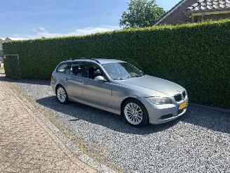 Schadeauto BMW 3-serie 320i Touring 2006/1