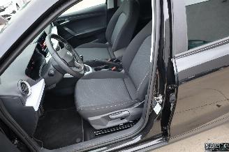Seat Arona 1.0 BENZ picture 15