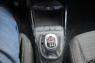 Kia Stonic 1.0 BENZ picture 18