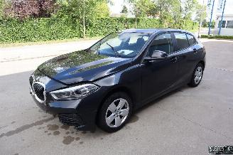 Coche accidentado BMW 1-serie D 2021/6
