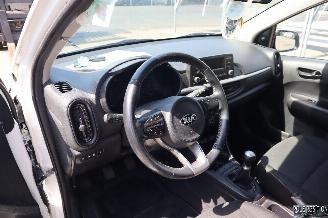 Kia Picanto 1.0 BENZ picture 11