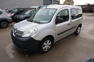 krockskadad bil bedrijf Renault Kangoo 1.5 DCI 2018/5