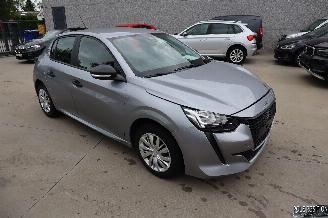 Coche accidentado Peugeot 208 1.2 BENZ 2022/12
