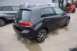 Volkswagen Golf 1.0 BENZ picture 3
