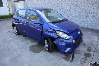 Voiture accidenté Hyundai I-10 1.0 BENZ 2022/12