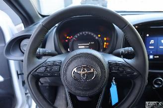 Toyota Aygo 1.0 BENZ picture 10