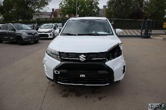 Suzuki Vitara 1.5 HYBRIDE picture 1