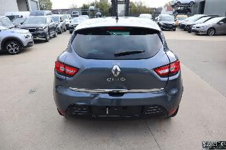 Renault Clio 0.9 BENZ picture 4