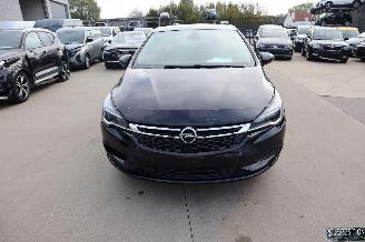 damaged passenger cars Opel Astra 1.0 BENZ 2019/1