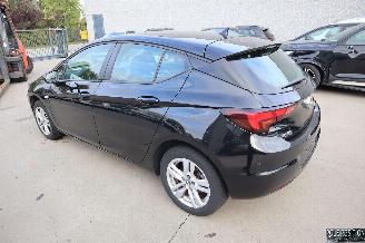 Opel Astra 1.0 BENZ picture 5