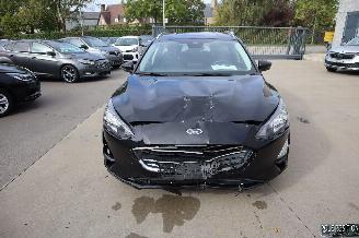 krockskadad bil auto Ford Focus 1.0 BENZ 2020/7