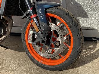 KTM Alle 890R duke picture 7