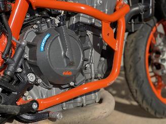 KTM Alle 890R duke picture 8