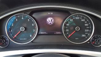 Volkswagen Touareg 3.0tsi hybrid  leer navi picture 16