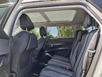Peugeot 5008 1.2i  131pk   navi clima pano  7 zitter picture 9