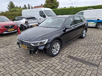 skadebil auto Volkswagen Passat 1.4 tsi  110kw  automaat navi clima 2017/2