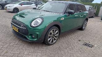 krockskadad bil auto Mini Clubman cooper s  192pk automaat  navi  pano 2020/1