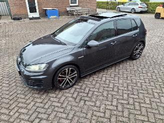 Coche accidentado Volkswagen Golf 2.0 tdi  184pk   gtd pano 2015/6