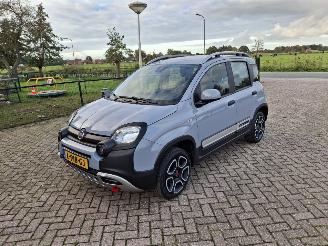Damaged car Fiat Panda 1.0 hybrid  cross   52kw  navi clima 2021/5